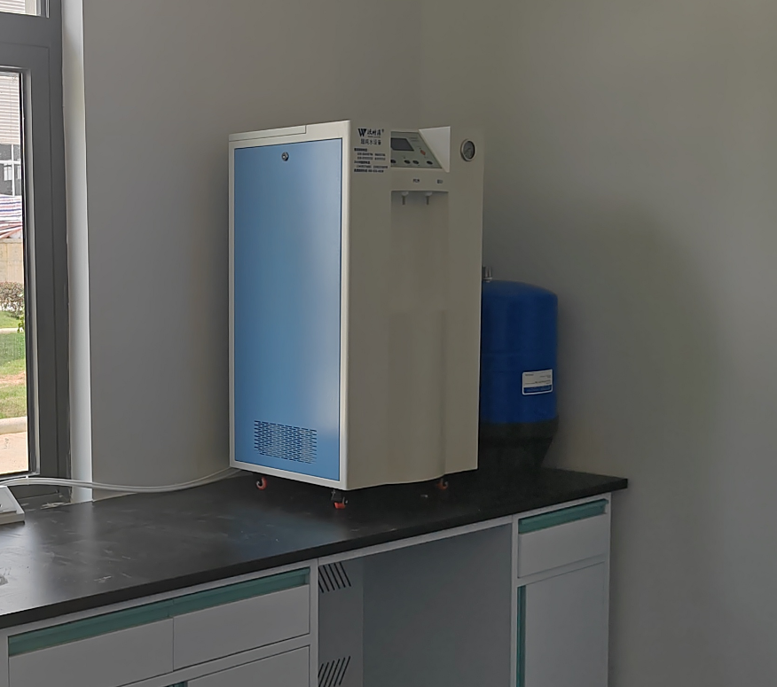 實(shí)驗(yàn)室超純水機(jī) 實(shí)驗(yàn)室超純水機(jī)